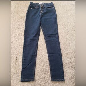 Womens no boundaries hi Rise skinny jeans size 7